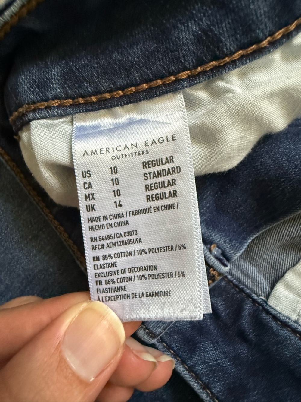 American Eagle Outfitters Distressed High-Rise Skinny Jeans - Picture 8 of 10